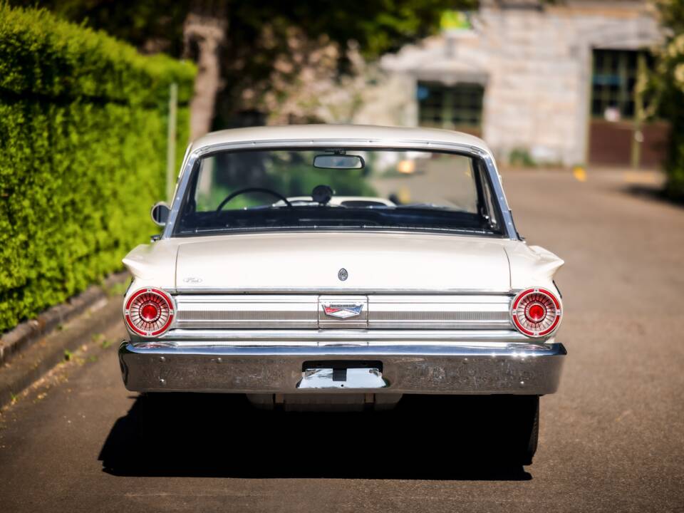 Afbeelding 18/91 van Ford Fairlane 500 (1963)