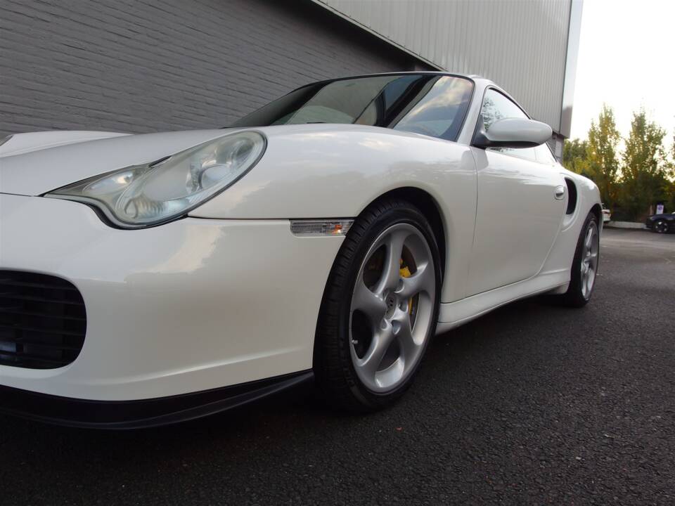 Bild 35/99 von Porsche 911 Turbo (2004)