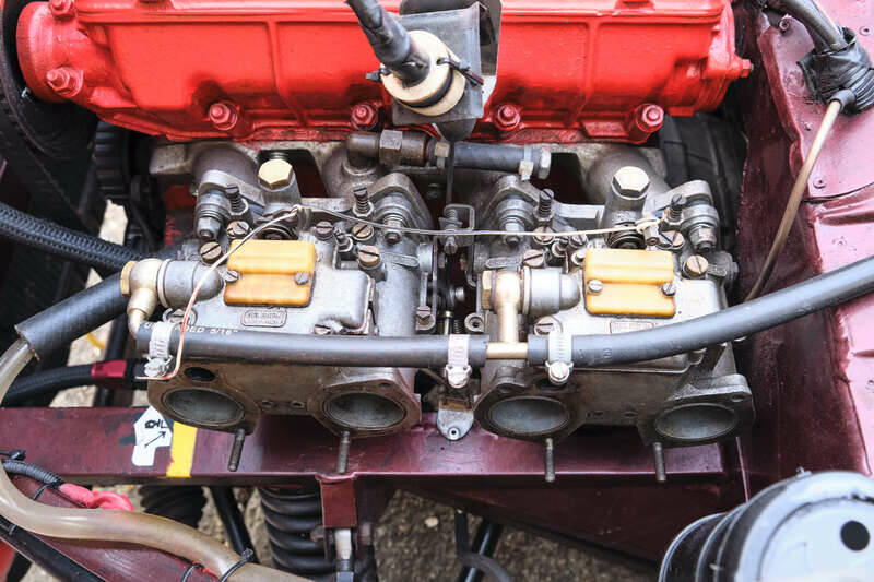 Image 24/50 of Ford Anglia (1965)