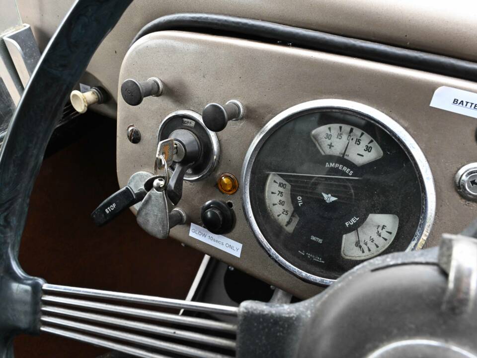 Afbeelding 16/38 van Austin FX 3 London Taxi (1957)