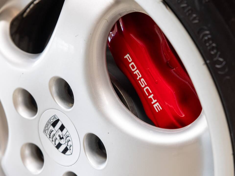 Image 28/32 of Porsche 911 Turbo 3.3 (1992)