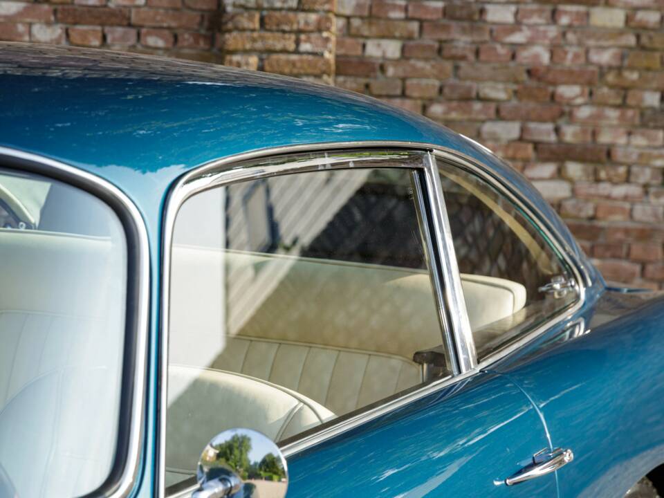 Afbeelding 21/50 van Aston Martin DB 4 Vantage (1962)