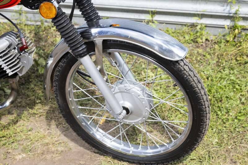Bild 13/19 von Yamaha DUMMY (1989)