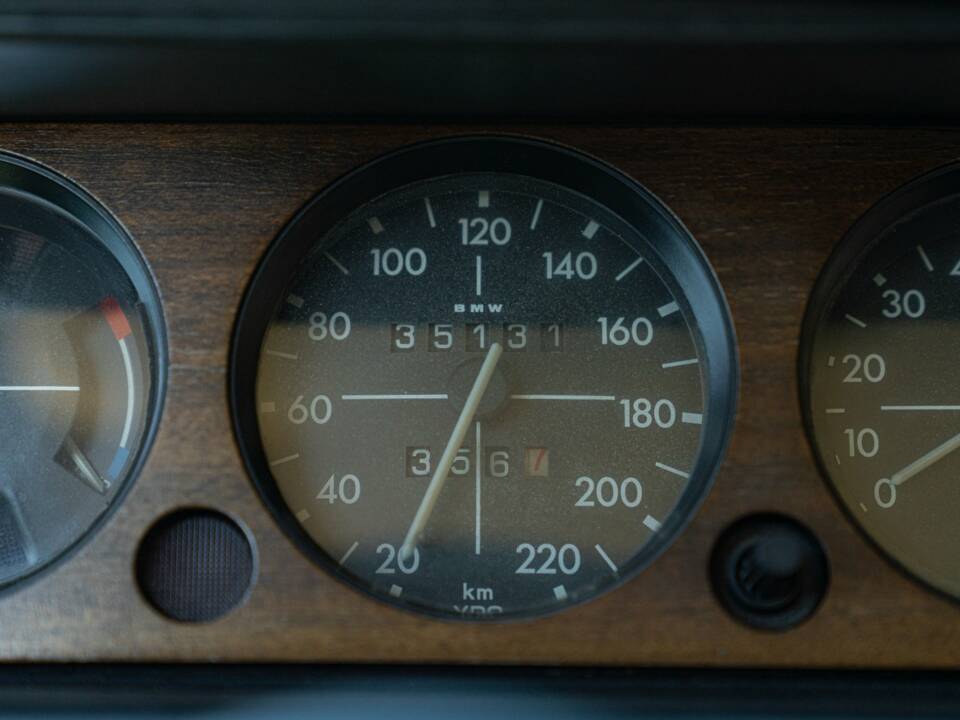 Image 47/50 of BMW 2002 tii (1975)