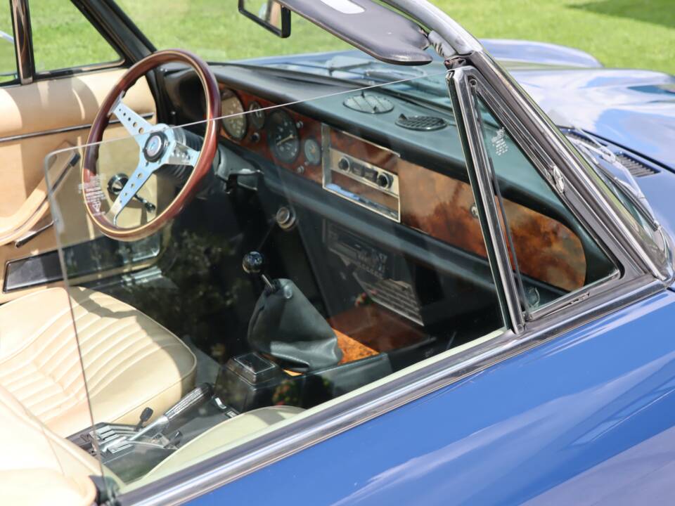 Image 44/50 of FIAT 124 Spider CS1 (1978)