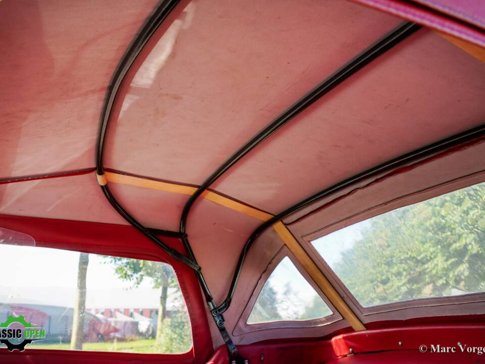 Image 36/45 of Triumph TR 2 (1954)