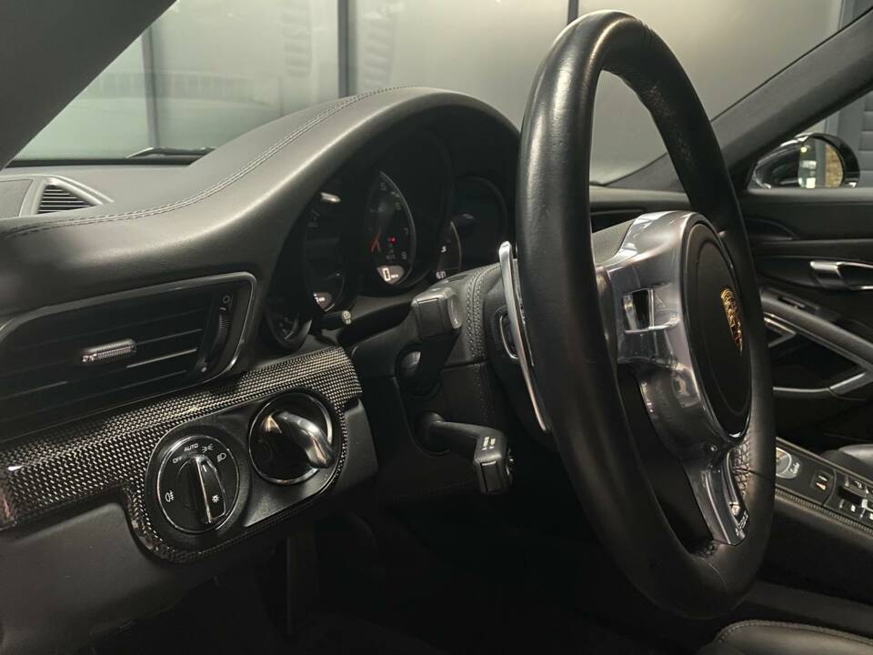 Bild 25/44 von Porsche 911 Turbo S (2013)