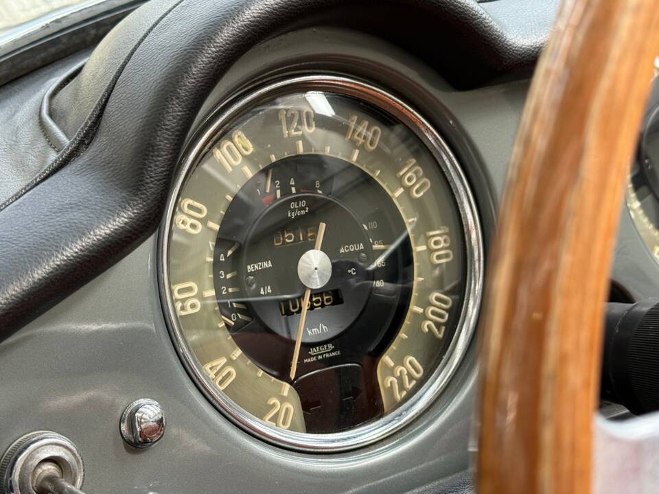 Bild 19/33 von Lancia Aurelia B24 Convertibile (1958)