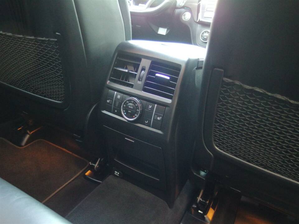 Image 65/98 of Mercedes-Benz GLS 63 AMG 4MATIC (2016)