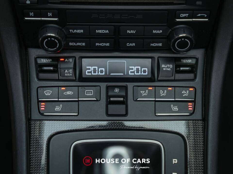 Image 22/25 of Porsche 911 Carrera 4 GTS (2017)