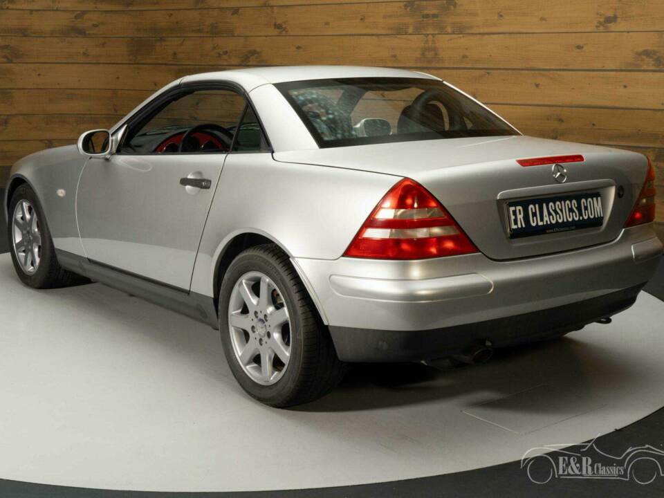 Afbeelding 13/19 van Mercedes-Benz SLK 230 Kompressor (1999)