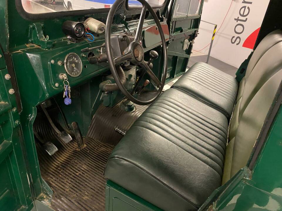 Bild 8/58 von Austin Gipsy (1966)