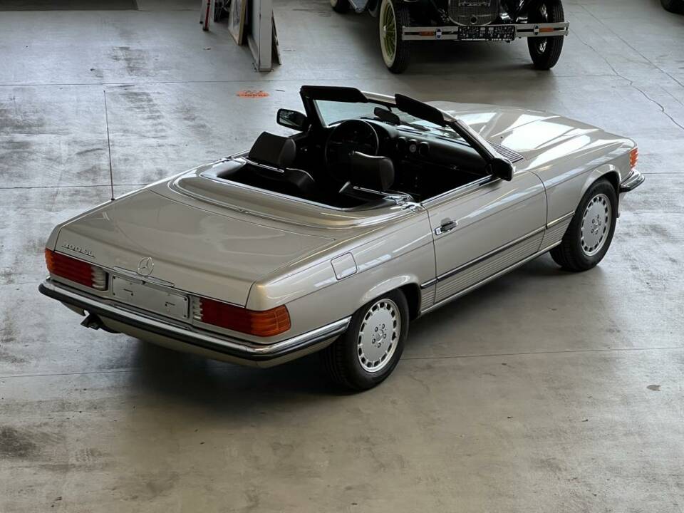 Imagen 1/40 de Mercedes-Benz 300 SL (1986)