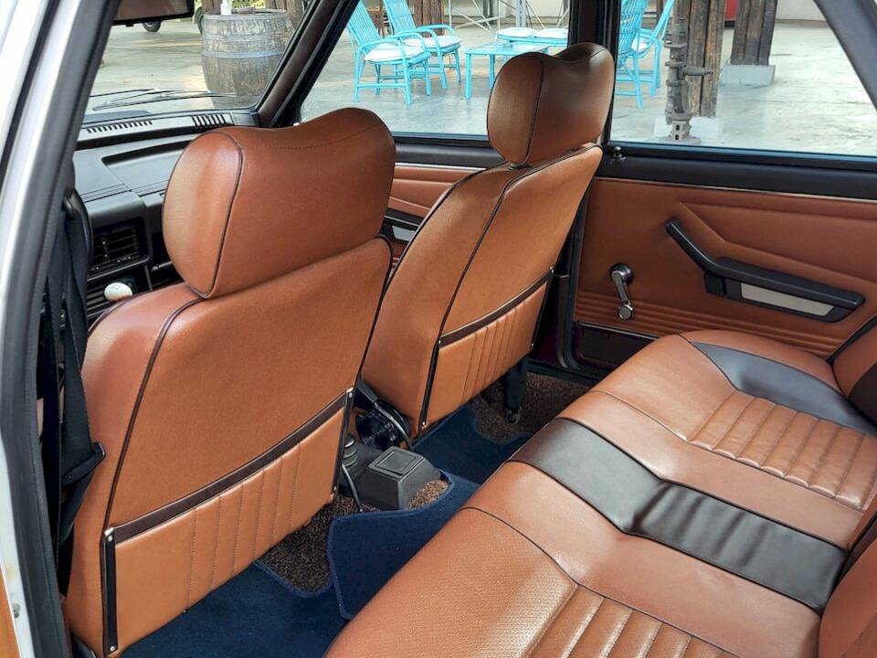 Image 29/51 of Alfa Romeo Giulietta 1.3 (1979)