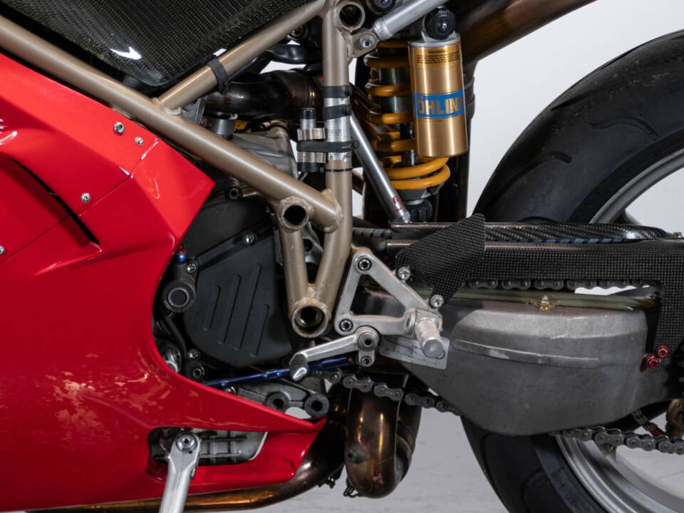 Imagen 11/43 de Ducati 996 SPS (1999)