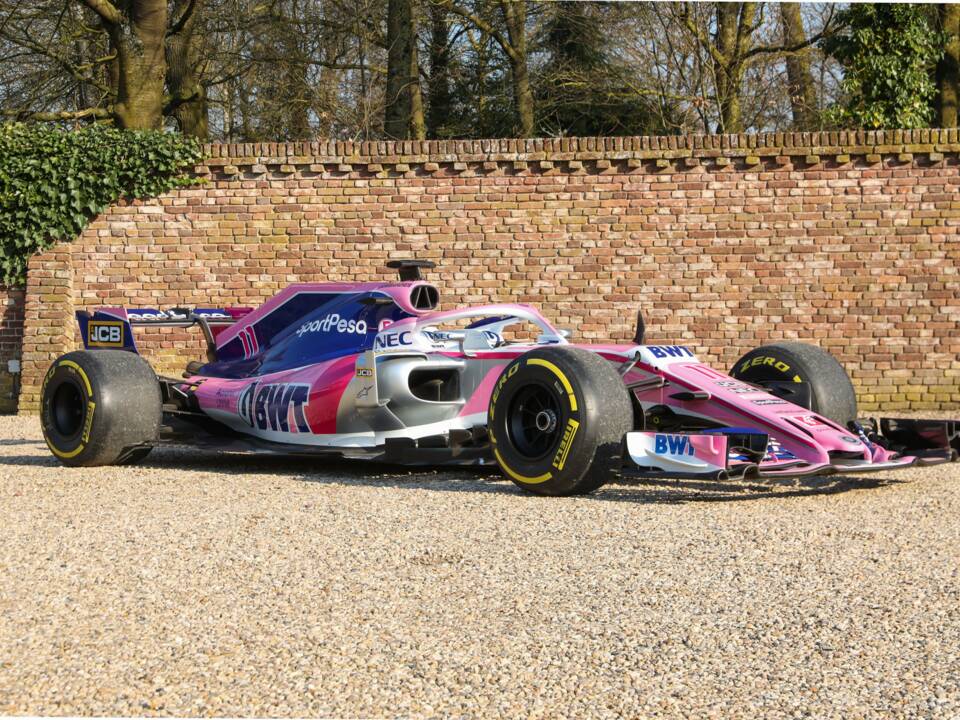 Image 26/48 of Force India VJM10 (2017)