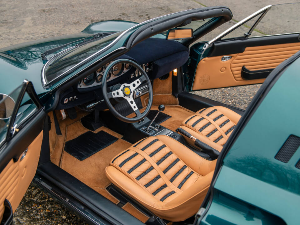 Bild 3/52 von Ferrari Dino 246 GTS (1974)