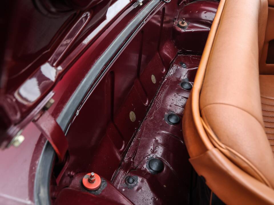 Imagen 11/28 de Triumph Stag (1971)