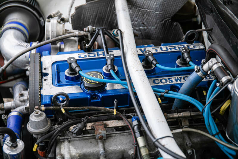 Image 17/50 of Ford Sierra RS Cosworth (1988)