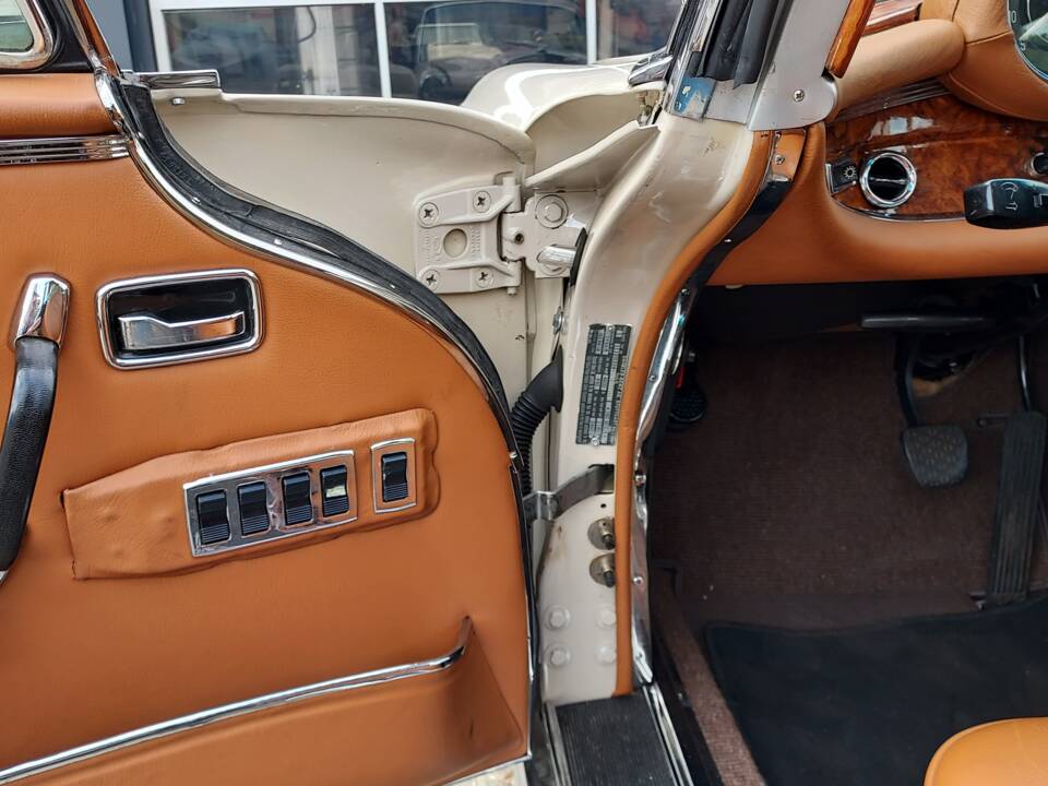 Bild 11/29 von Mercedes-Benz 280 SE (1968)