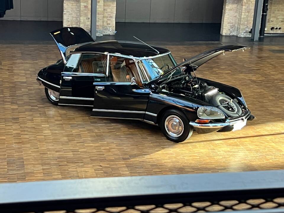 Imagen 35/40 de Citroën DS 23 Pallas (1974)