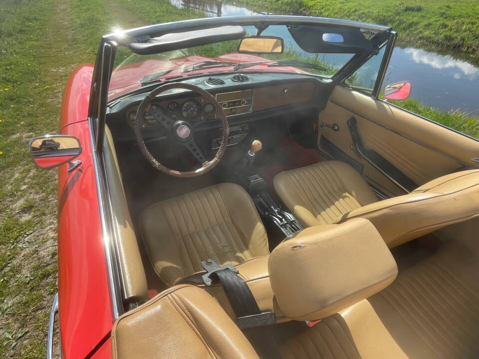 Image 10/17 of FIAT 124 Spider CS1 (1978)