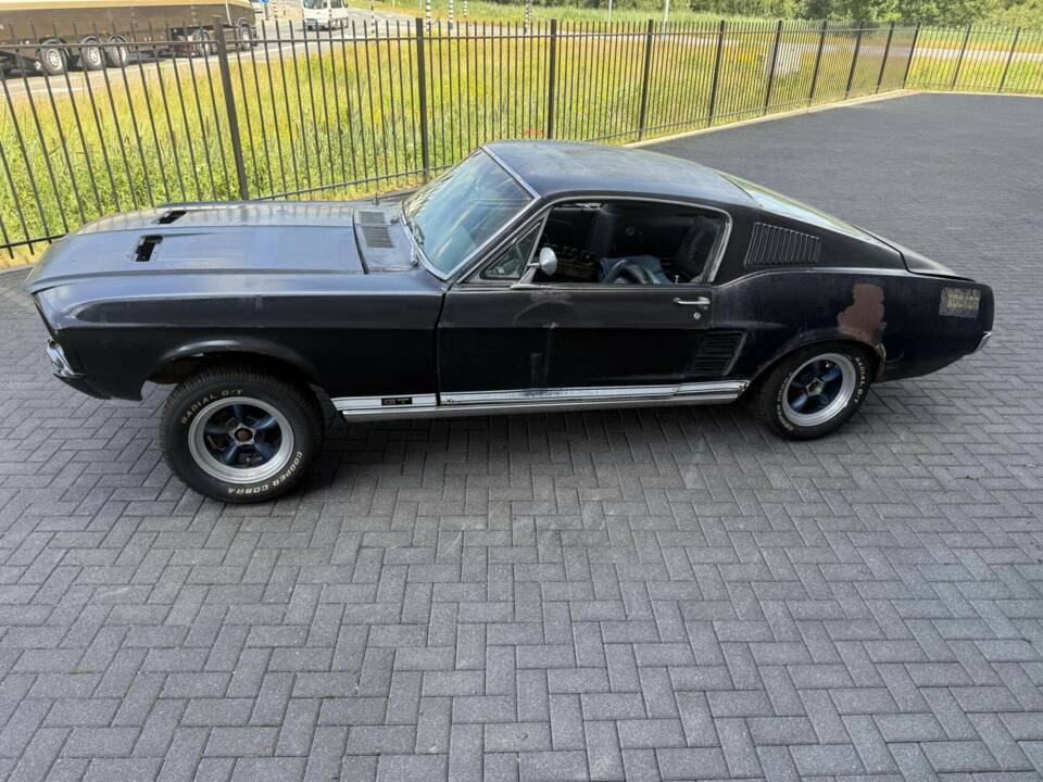 Image 4/50 of Ford Mustang GT 390 (1967)
