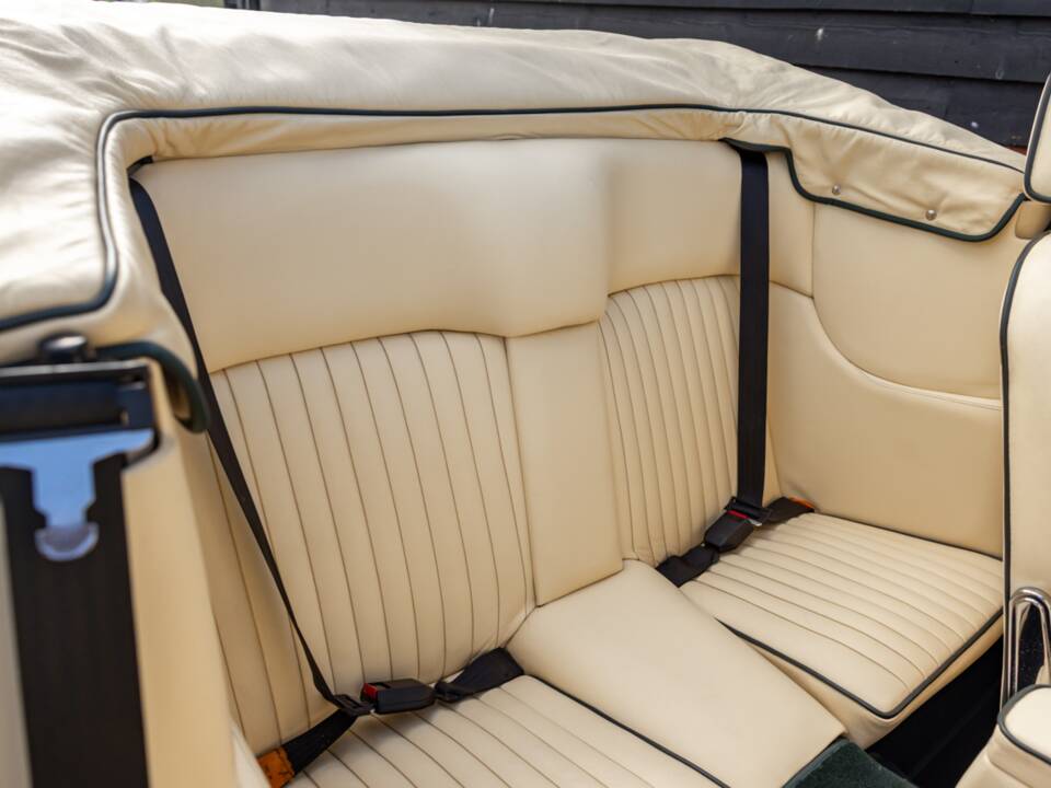 Bild 54/70 von Aston Martin V8 Vantage Volante X-Pack (1989)