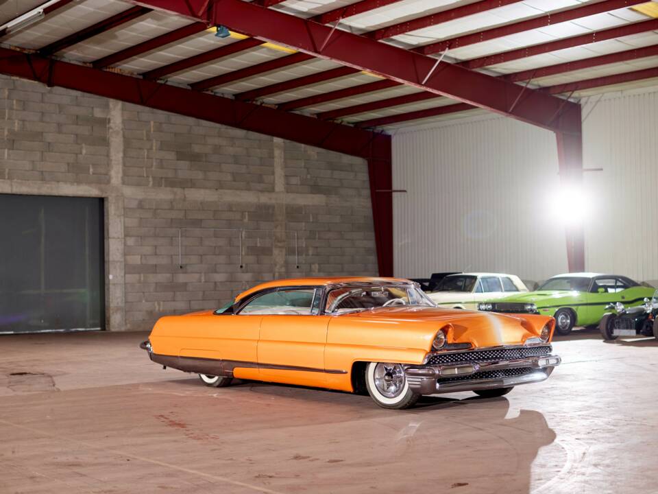 Image 5/34 of Lincoln Premiere Hardtop Coupé (1956)