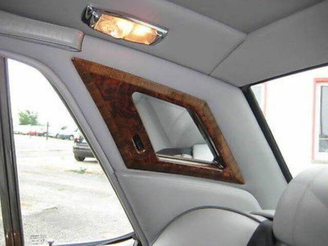 Image 12/14 of Bentley Turbo R (1991)