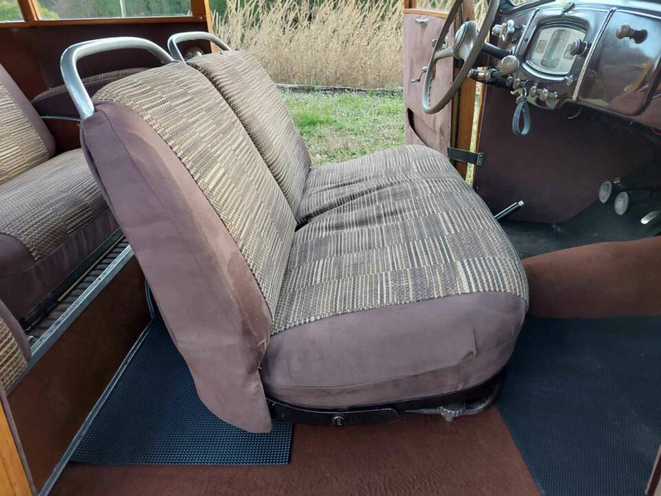 Image 52/93 of FIAT 1100-103 Familiare Viotti (1949)