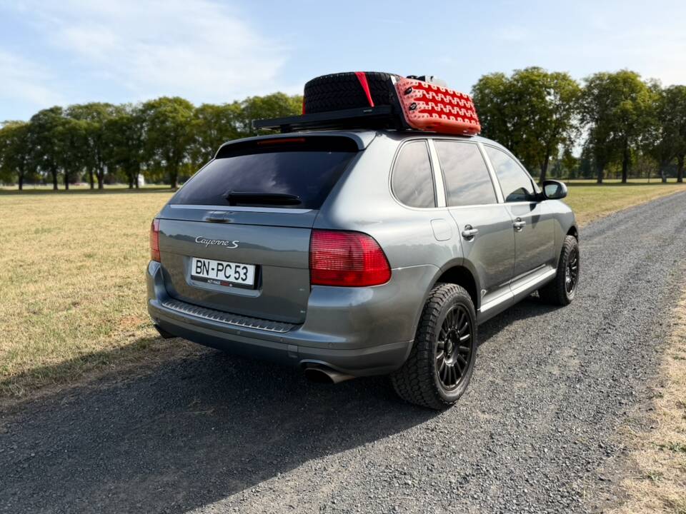 Bild 9/14 von Porsche Cayenne S (2006)