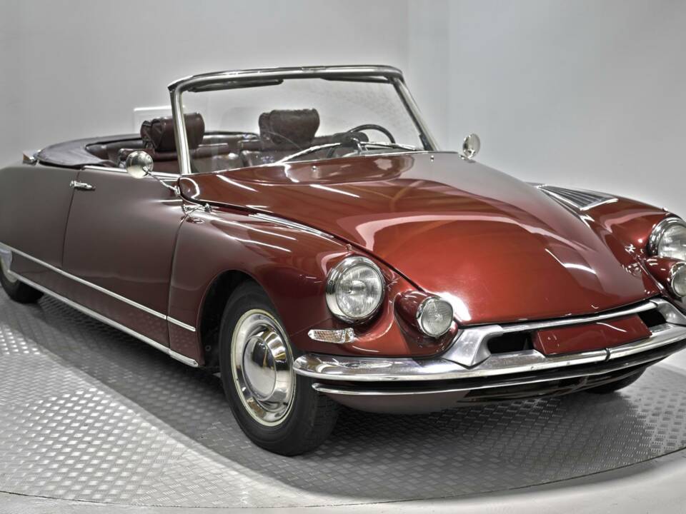 Imagen 6/50 de Citroën DS 19 Chapron (1961)