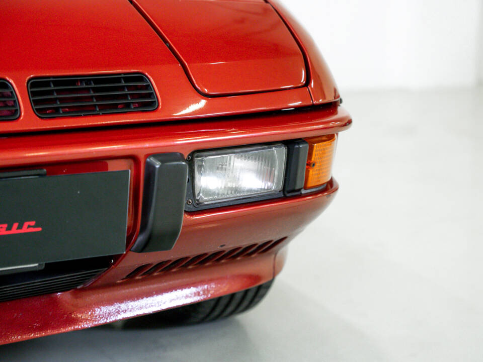 Image 26/91 of Porsche 924 Turbo (1982)