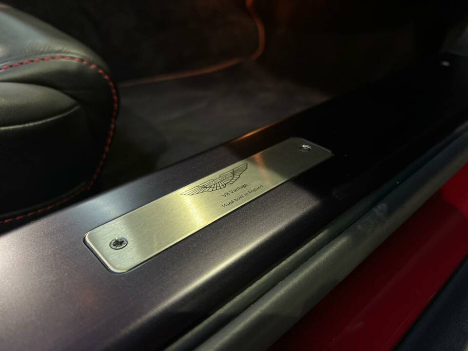 Imagen 55/60 de Aston Martin V8 Vantage Roadster (2008)