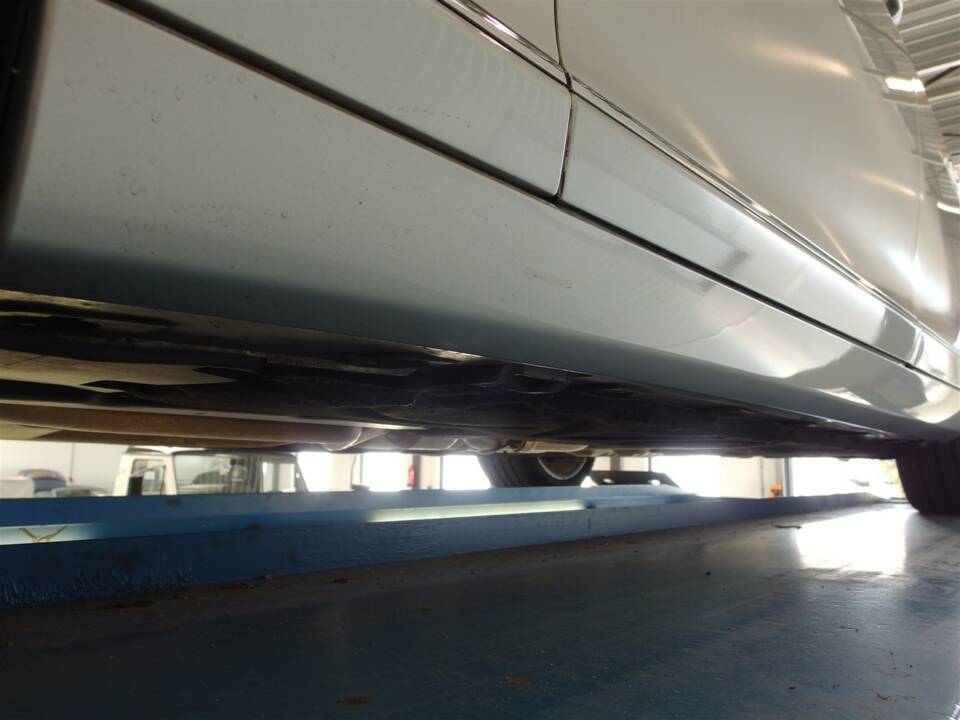 Image 82/98 of Mercedes-Benz S 500 L (2007)