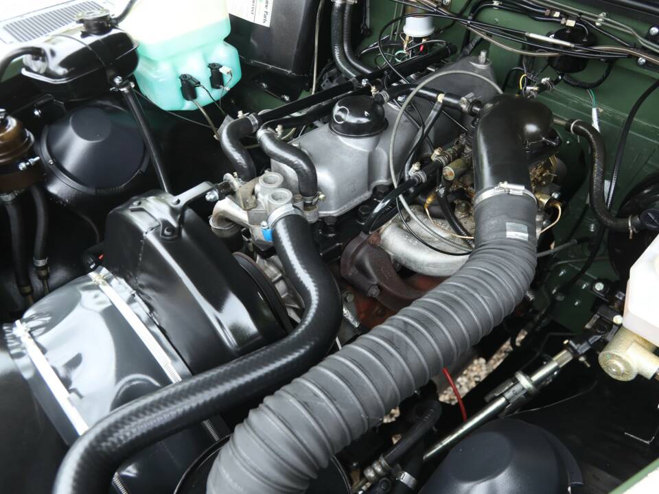 Immagine 24/50 di Land Rover 90 (1990)