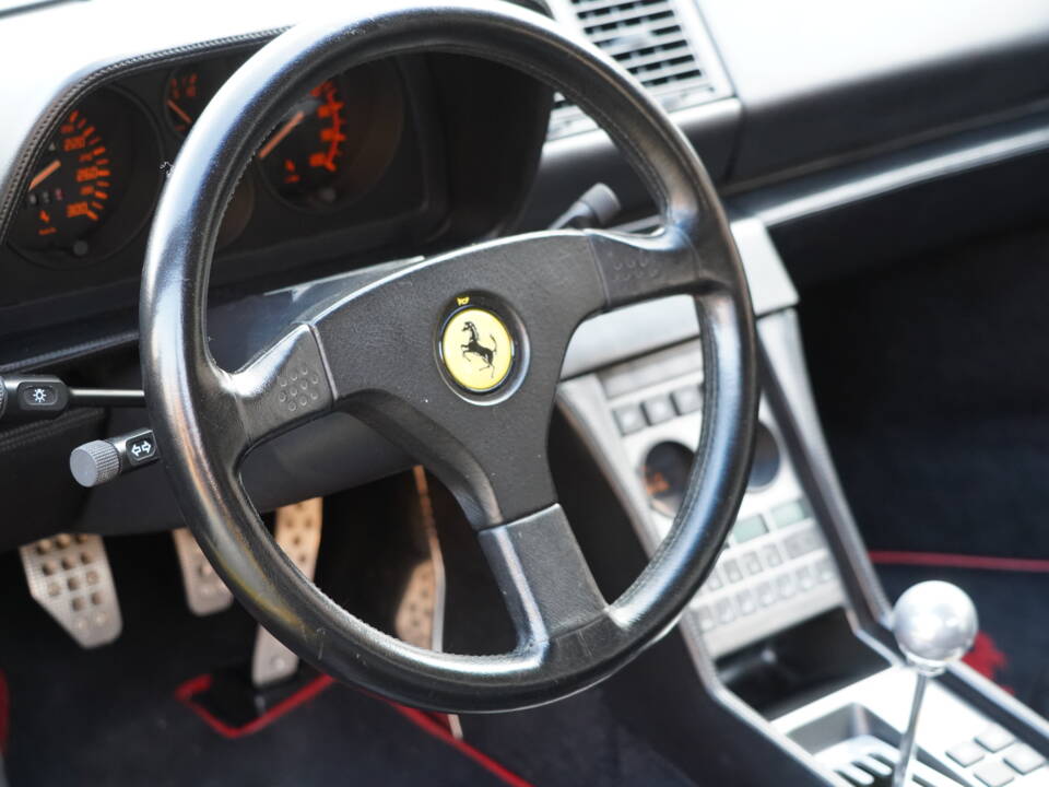 Bild 35/82 von Ferrari 348 TS (1990)