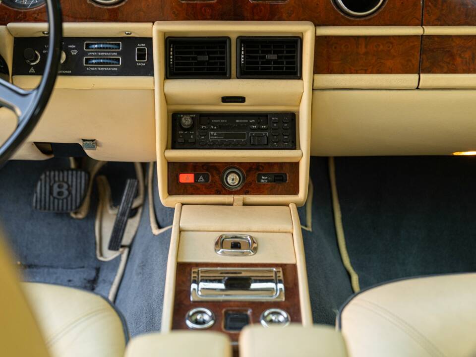 Bild 50/50 von Bentley Mulsanne Turbo (1985)