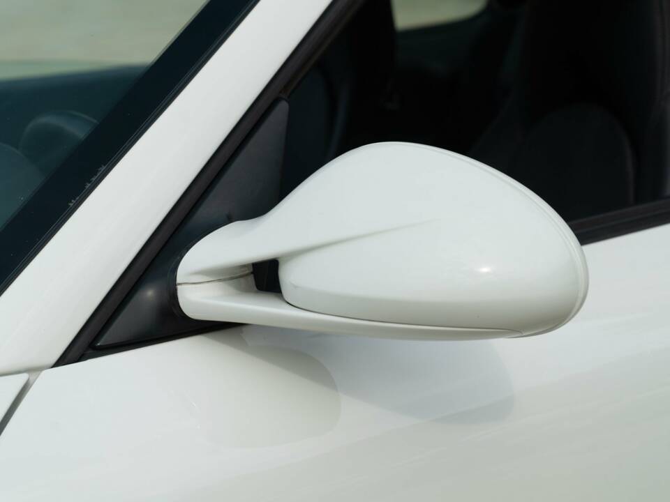 Image 18/50 of Porsche 911 Carrera (2009)