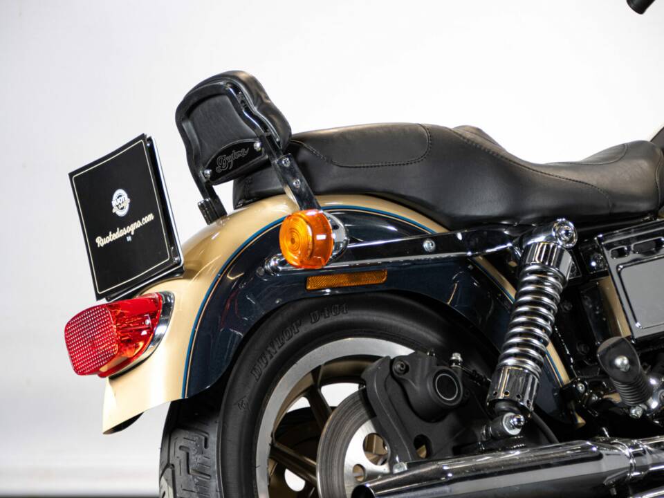 Immagine 19/50 di Harley-Davidson FXDB Dyna Glide Daytona (1992)