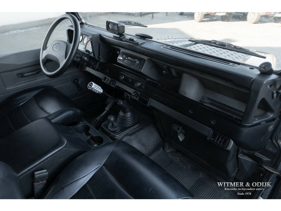 Bild 5/20 von Land Rover Defender 90 (1997)