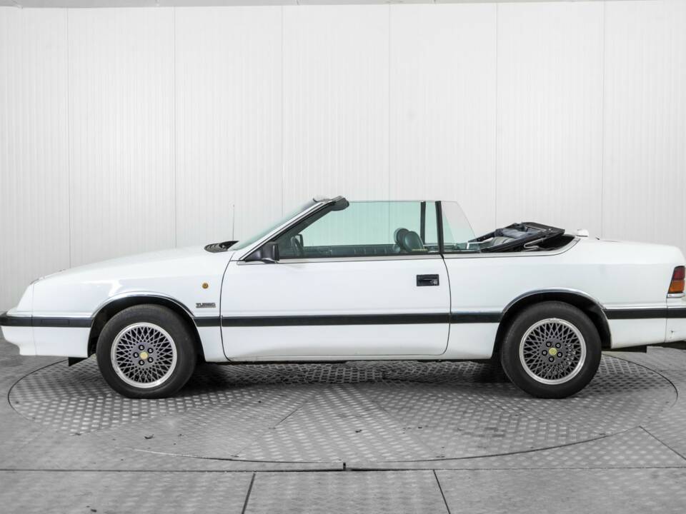 Bild 9/50 von Chrysler Le Baron 2.5 Turbo (1988)
