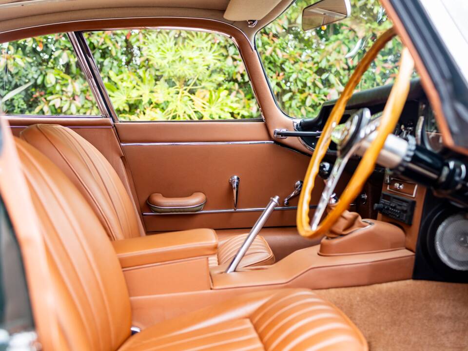 Bild 17/50 von Jaguar E-Type 4.2 (1965)