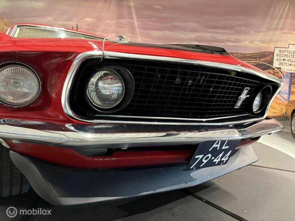 Image 49/50 de Ford Mustang Mach 1 (1996)