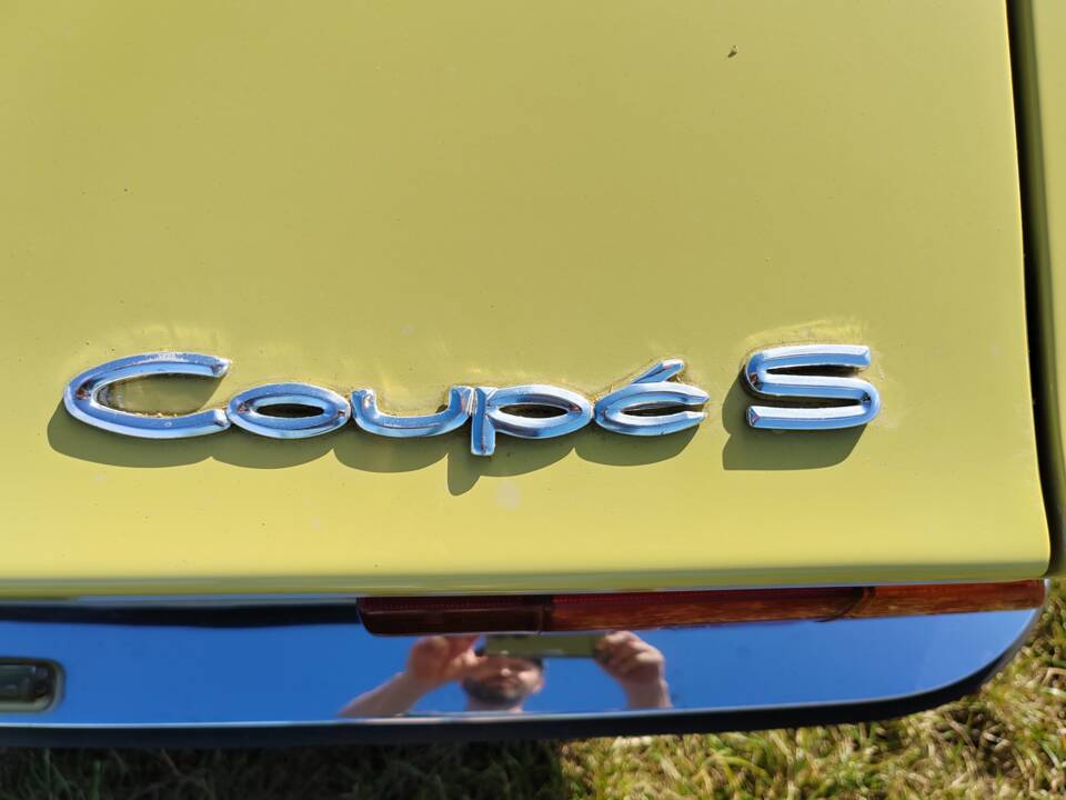 Image 49/54 of Audi 100 Coupe S (1971)