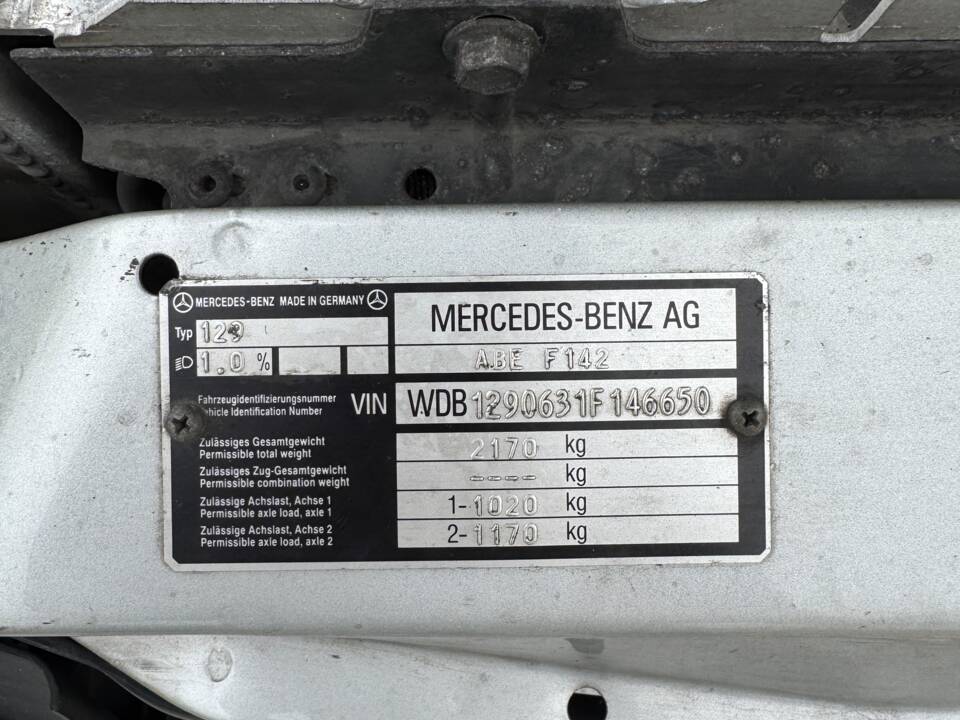 Image 48/51 of Mercedes-Benz SL 320 (1996)