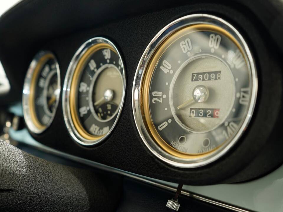 Image 4/16 of Alfa Romeo Giulia 1600 Sprint (1962)