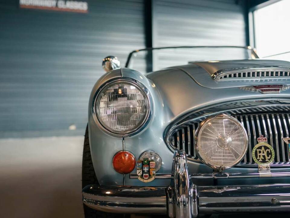 Image 4/27 de Austin-Healey 3000 Mk III (BJ8) (1967)