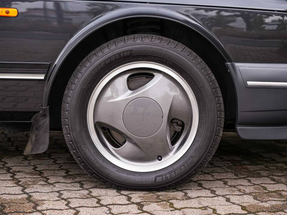 Image 40/89 of Saab 900 Turbo S 16V (1993)